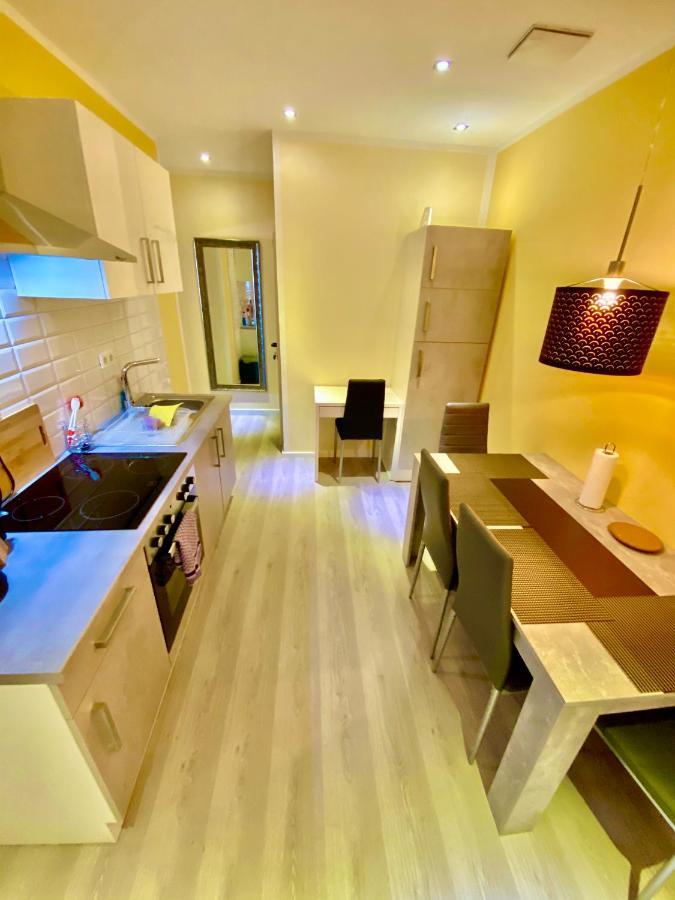 Business Apartment Near Neuss/Duesseldorf Korschenbroich Bagian luar foto